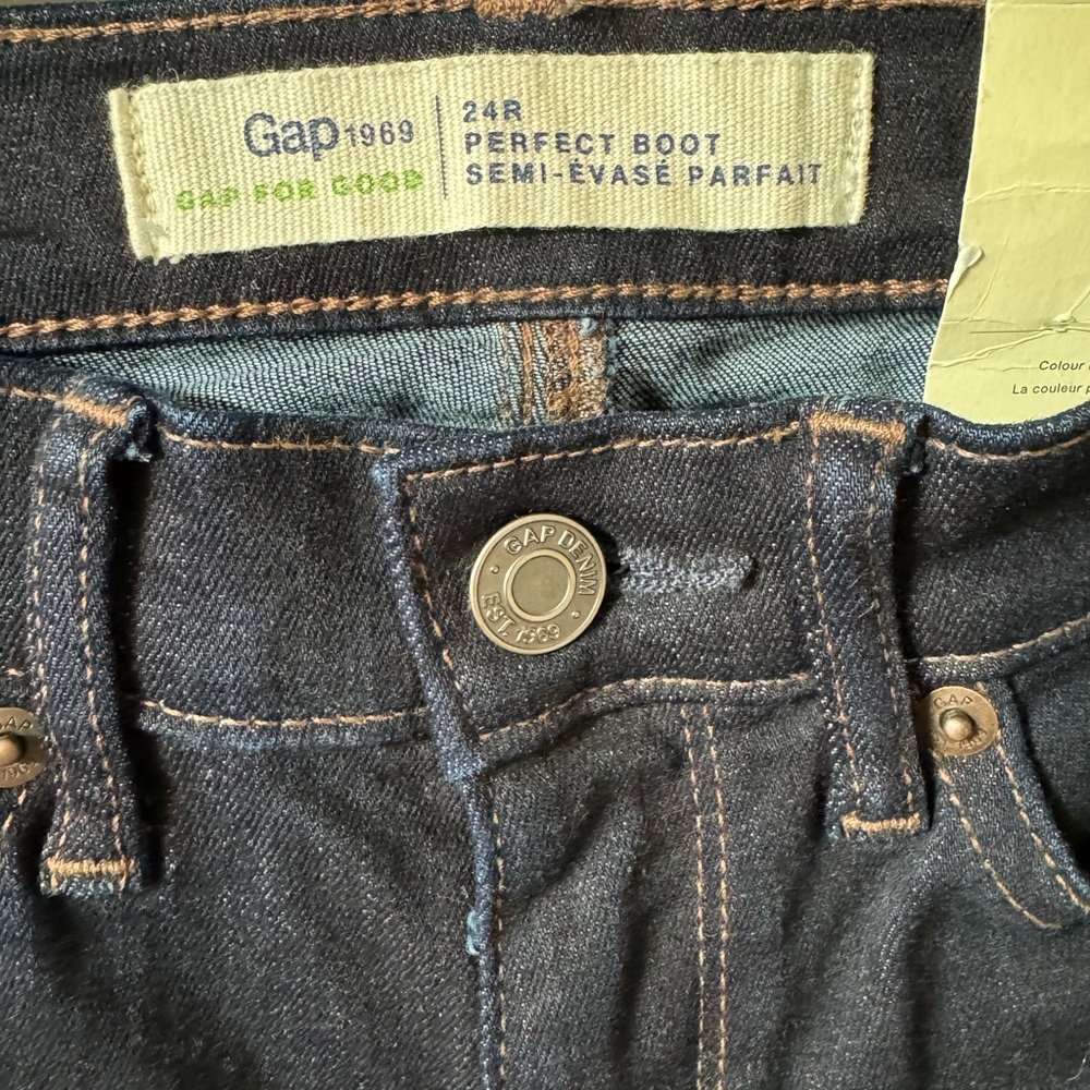 Gap Stretch Perfect boot - Picture 3 of 5